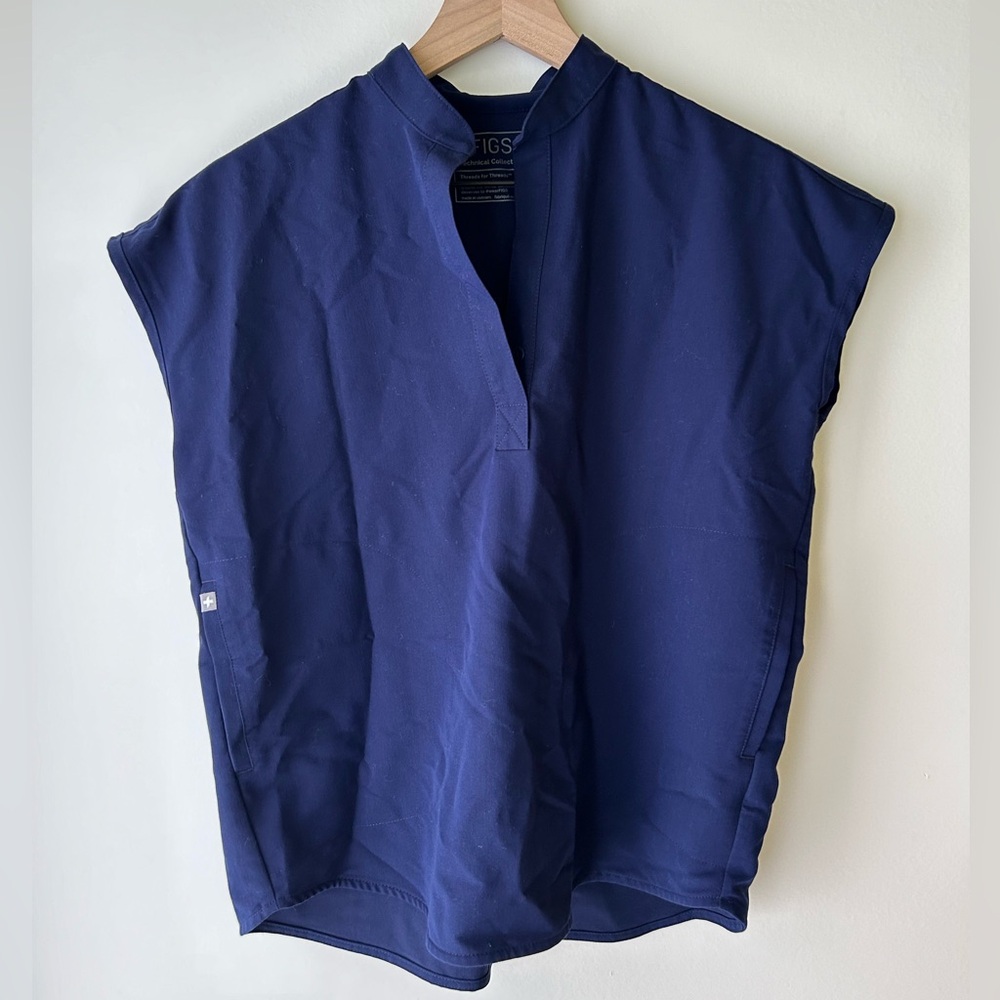 Rafaela Oversized Scrub Top